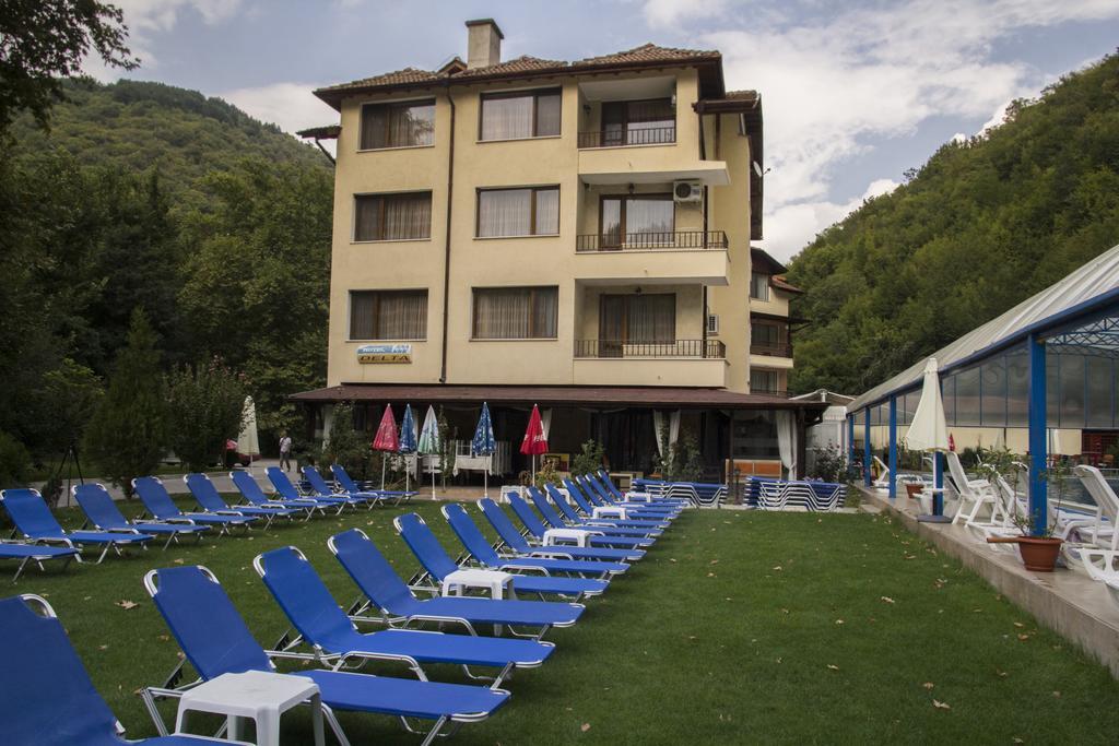 Family Hotel Delta オグニャノヴォ エクステリア 写真